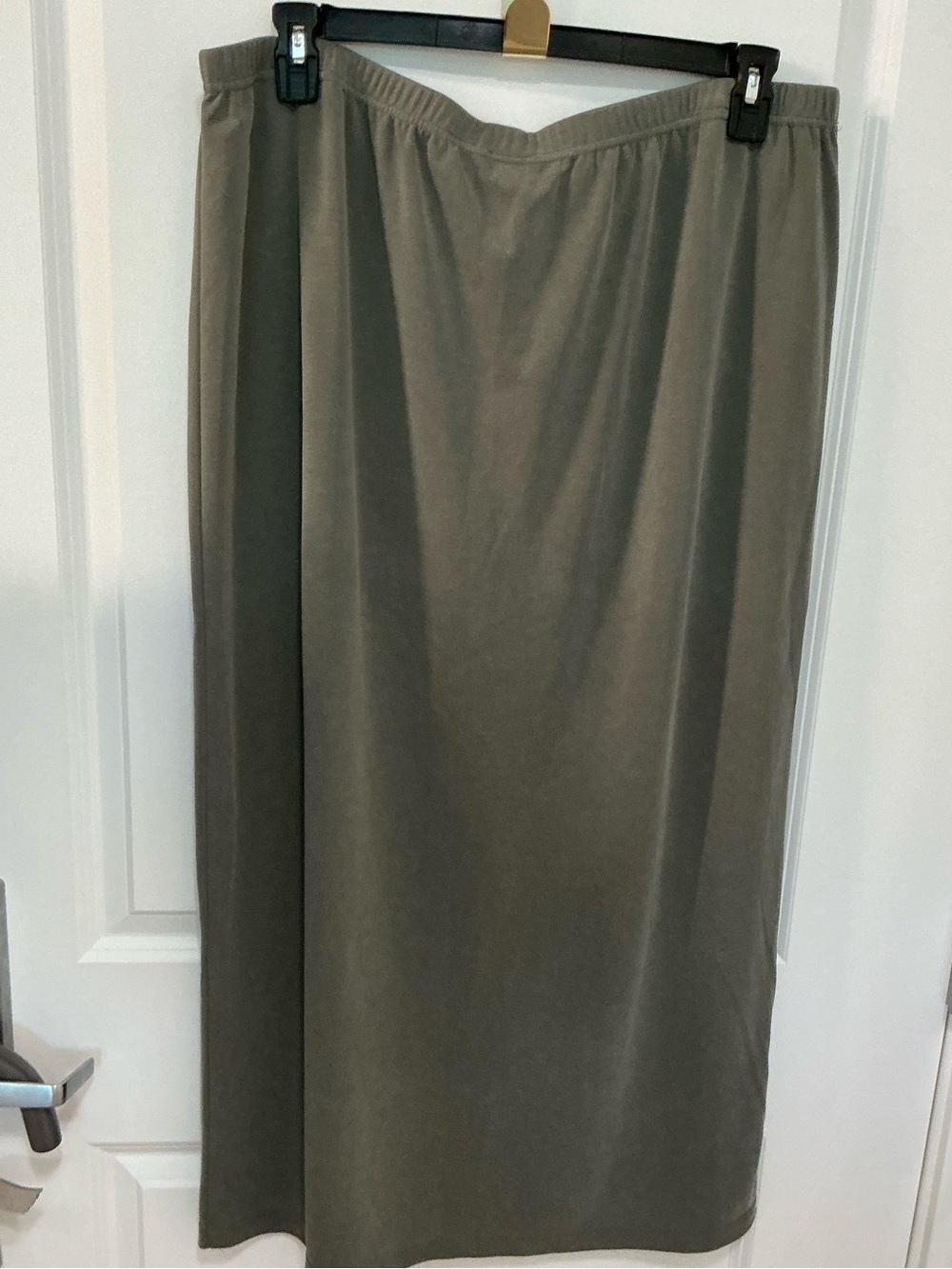 24W skirt